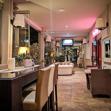 Hotel D'Annunzio Лидо-ди-Езоло Экстерьер фото